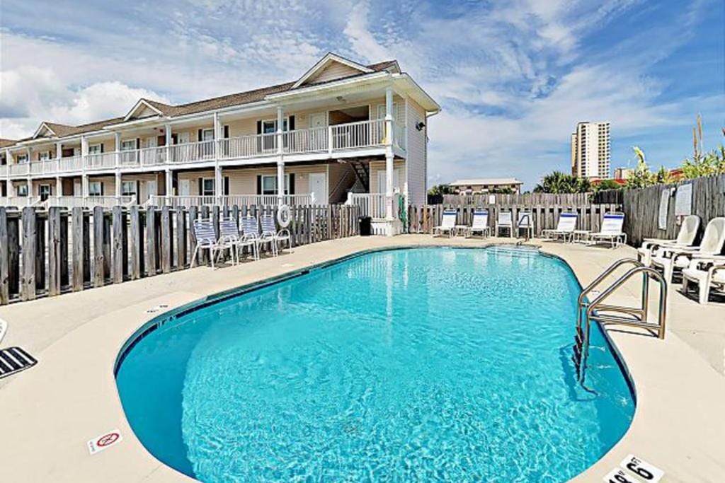 Alabama Sands condos in Gulf Shores